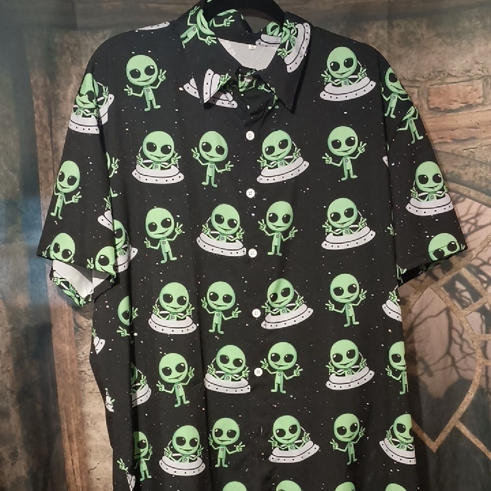 Alien Print Black Shirt